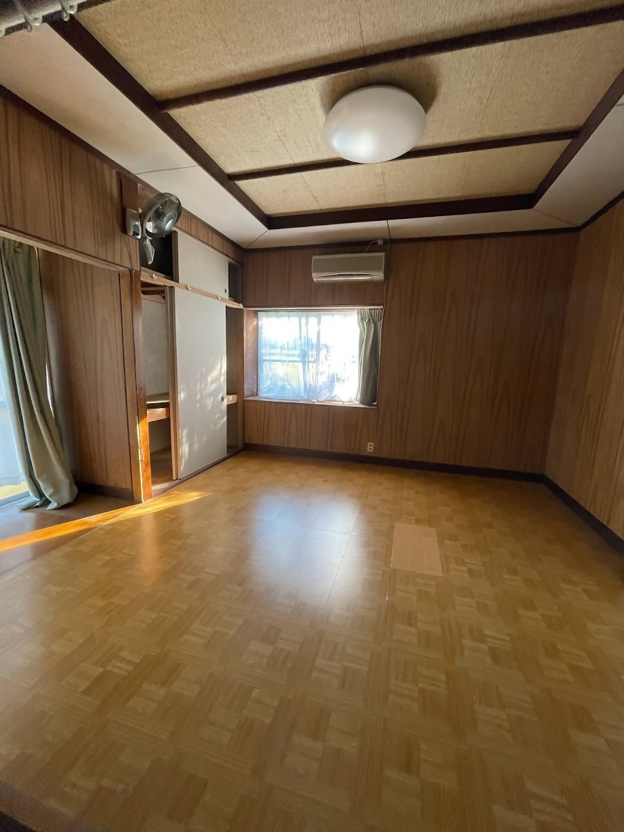 detached 郷柿沢